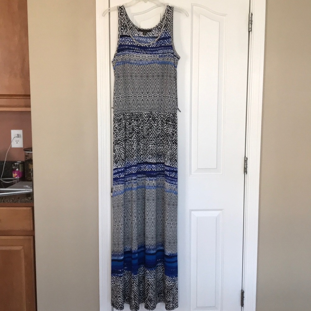 NWOT Tribal Blue, White, Black Maxi Dress